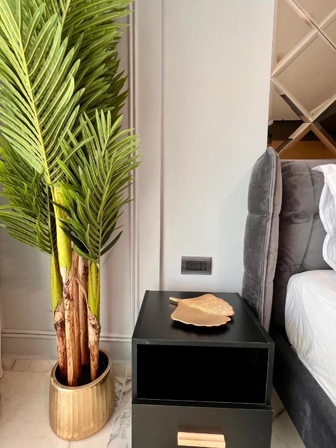 Blue Luxury Studio Mamaia Ngoại thất bức ảnh